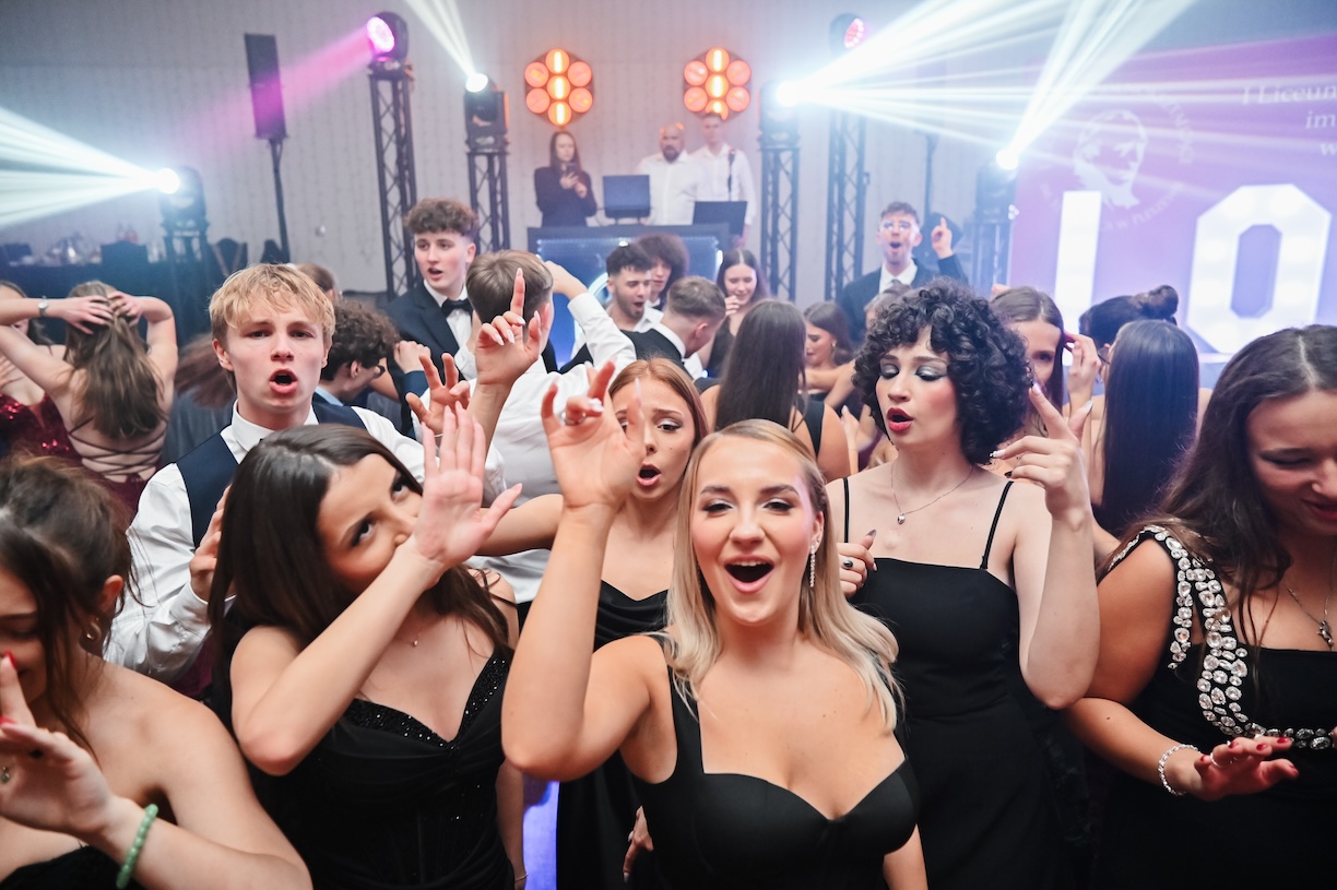 Studniówka – relacja fotograficzna